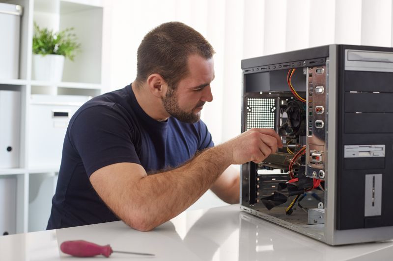IT Technician Installing Windows